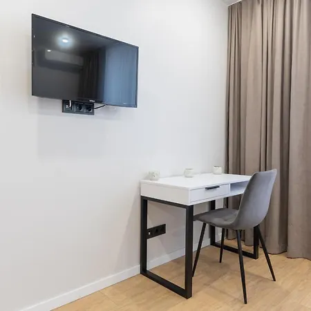Apartment люкс на бориспільській жк олімпік парк, генератор на будинку *