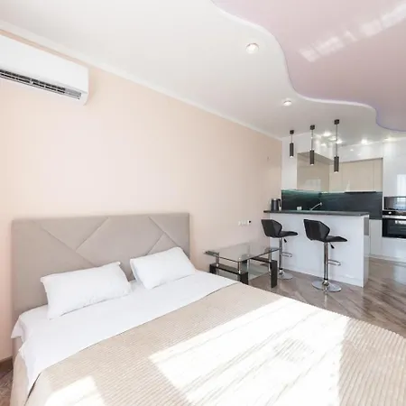 люкс на бориспільській жк олімпік парк, генератор на будинку Apartment Kyiv